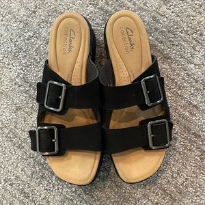 Women’s Clarks collection ultimate comfort black suede sandal. Size 8. Brand New